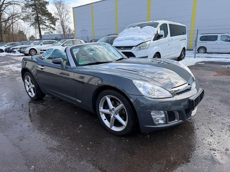 Grau Gebraucht 2009 Opel GT Cabrio | 14.999 € (Fairer Preis) - Bild 1/4