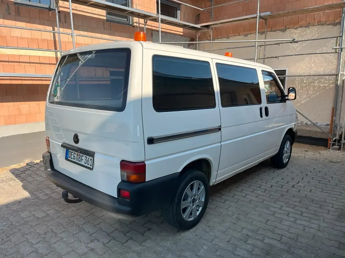 Używany VW Transporter 102 KM (75 kW) 2003 Biały Van