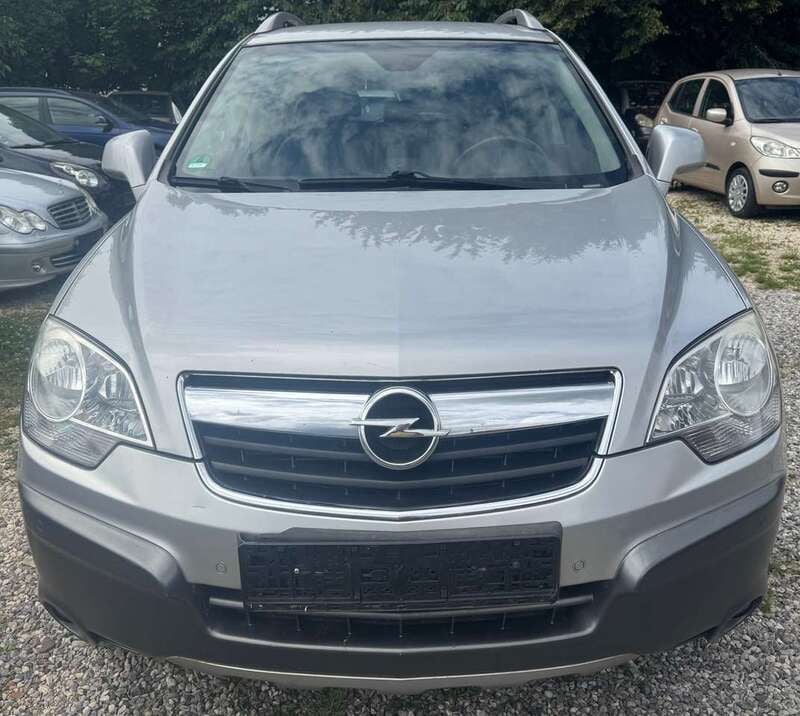 Silber Gebraucht 2007 Opel Antara Cosmo SUV | 4.390 € (Fairer Preis) - Bild 1/4