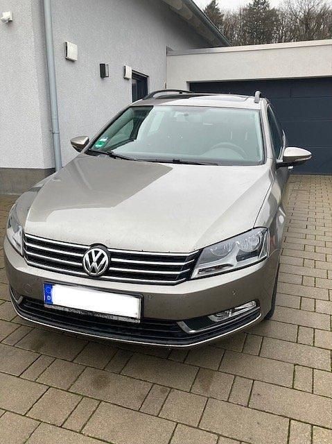 Gebraucht VW Passat 140 PS (102 kW) 2013 Beige Kombi