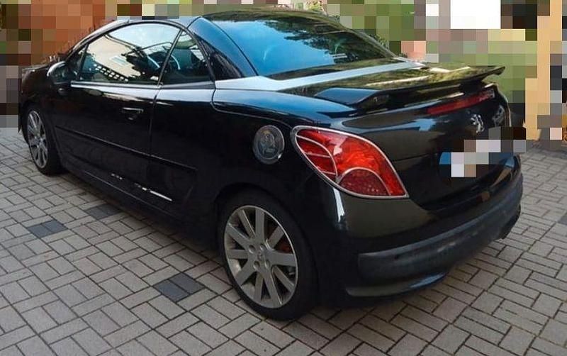 Schwarz Gebraucht 2008 Peugeot 207 CC Platinum Cabrio | 1.690 € (Superpreis) - Bild 1/4