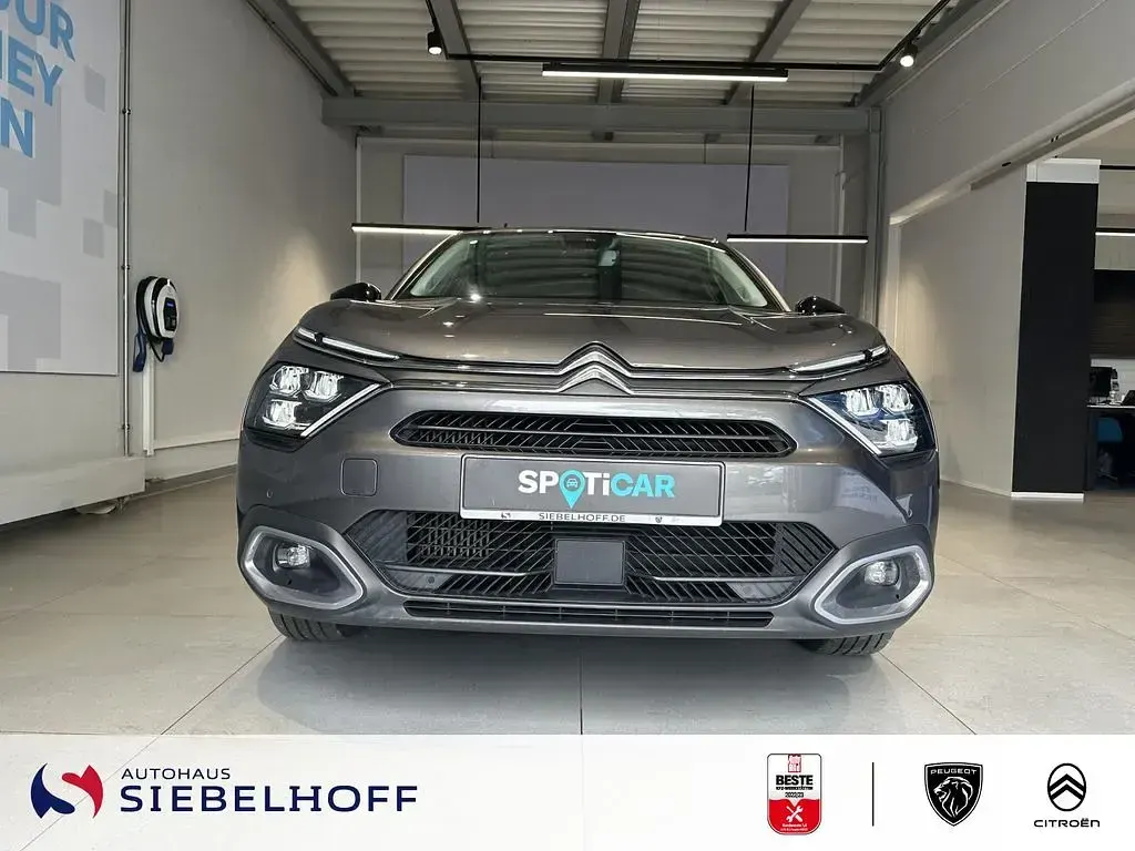 Gebraucht Citroën C4 PureTech 136 PS (100 kW) 2023 Grau SUV