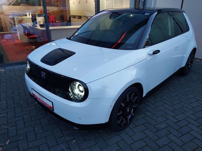 Gebraucht Honda e Advance 113 kW (154 PS) 2022 Weiß Kleinwagen