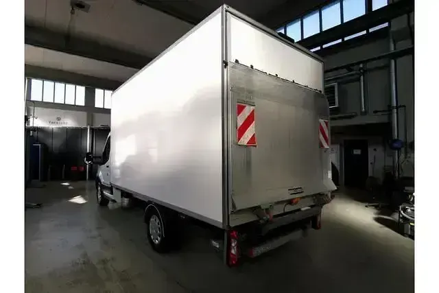 Gebraucht Ford Transit Trend 131 PS (96 kW) 2023 Weiß