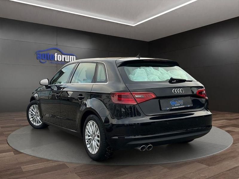 Gebraucht Audi A3 Ambiente 150 PS (110 kW) 2016 Schwarz Limousine