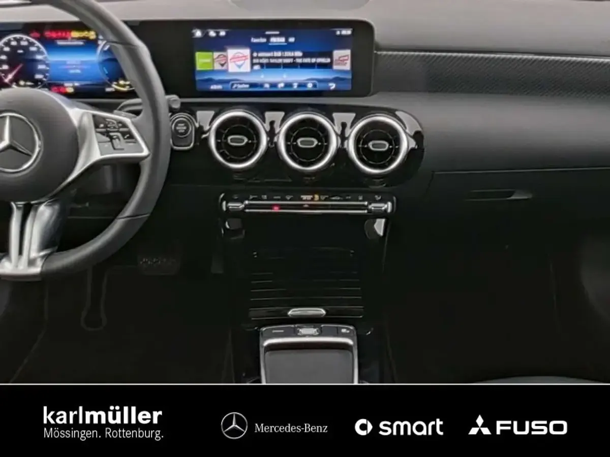 Gebraucht Mercedes A250 Progressive 218 PS (160 kW) 2025 Unilack polarweiß Limousine