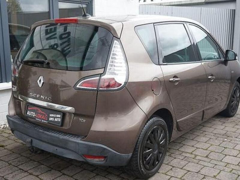 Gebraucht Renault Scénic III 132 PS (97 kW) 2013 Braun Limousine