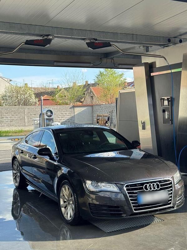Gebraucht Audi A7 Ambiente 245 PS (180 kW) 2011 Grau Limousine