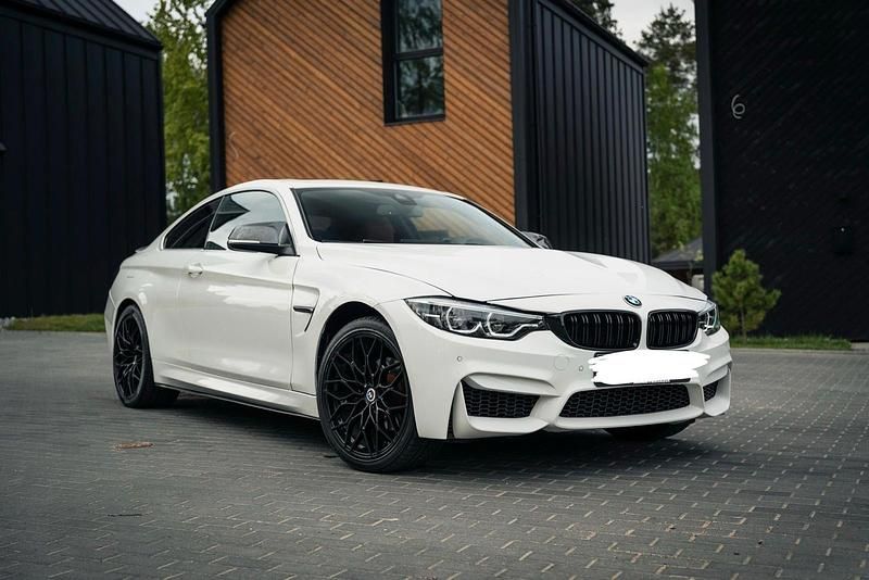 Weiß Gebraucht 2018 BMW 430 M Sport Coupé | 27.000 € - Bild 1/4