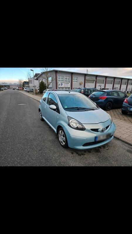 Blau Gebraucht 2006 Toyota Aygo Kleinwagen | 1.650 € (Fairer Preis) - Bild 1/4