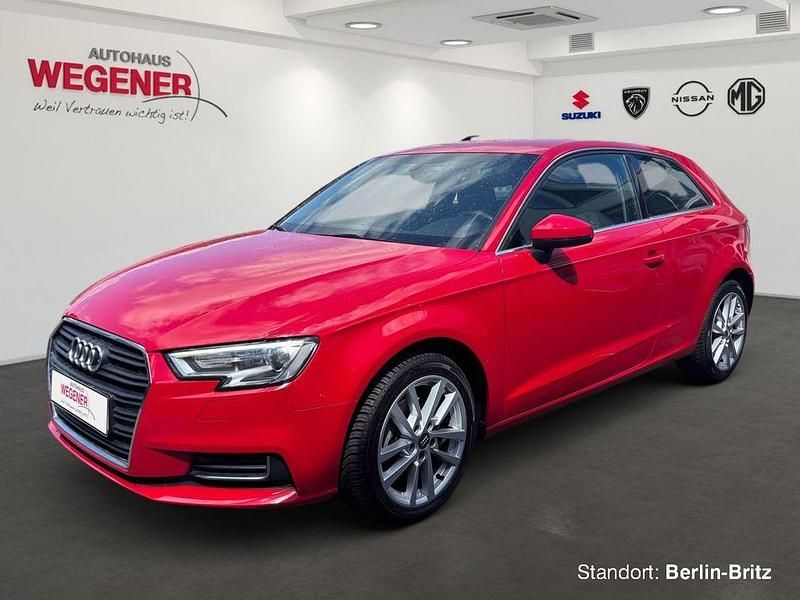 Gebraucht Audi A3 Design 116 PS (85 kW) 2017 Rot Kleinwagen