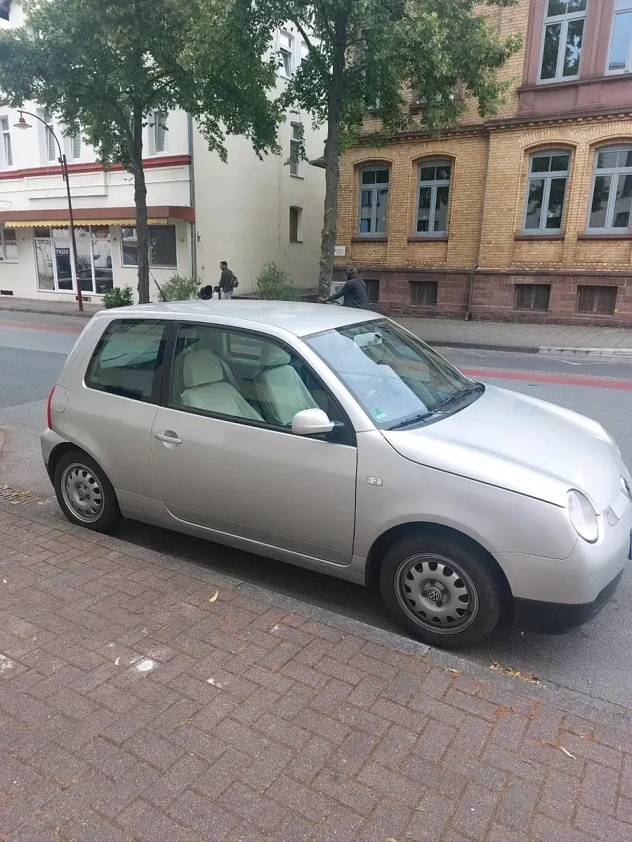 Gebraucht VW Lupo 64 PS (47 kW) 2002 Silber Kleinwagen
