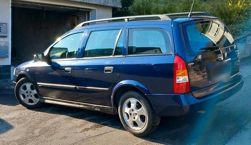 Gebraucht Opel Astra Edition 101 PS (74 kW) 2000 Blau Kombi