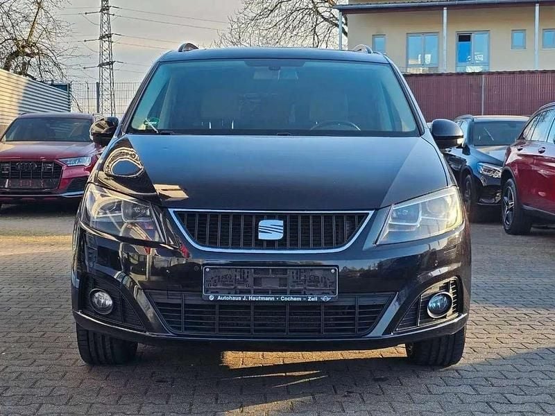 Schwarz Gebraucht 2013 Seat Alhambra Ecomotive Van / Kleinbus | 9.550 € (Fairer Preis) - Bild 1/4