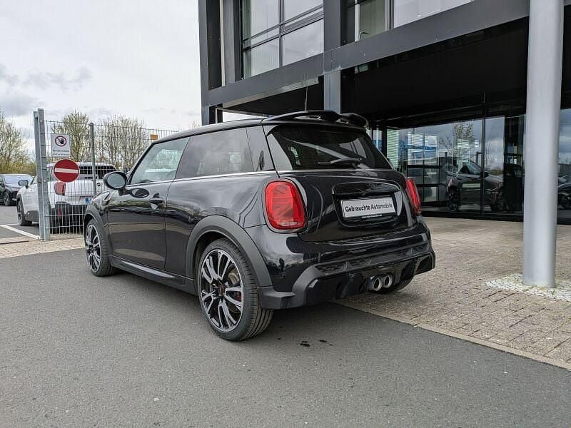 Gebraucht Mini John Cooper Works 231 PS (169 kW) 2023 Schwarz Kleinwagen
