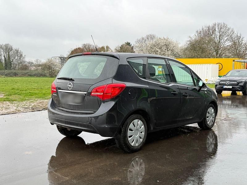 Gebraucht Opel Meriva Innovation 120 PS (88 kW) 2015 Schwarz Van / Kleinbus