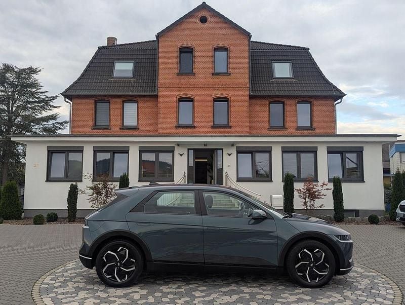 Grün Gebraucht 2021 Hyundai Ioniq 5 SUV | 24.750 € (Superpreis) - Bild 1/4