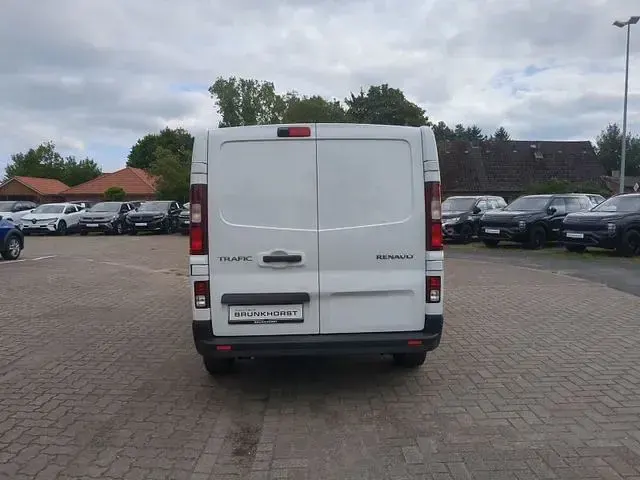 Neu Renault Trafic 150 PS (110 kW) 2026 Van / Kleinbus
