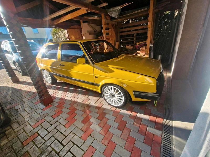 Gebraucht VW Golf III 75 PS (55 kW) 1991 Gelb Kleinwagen
