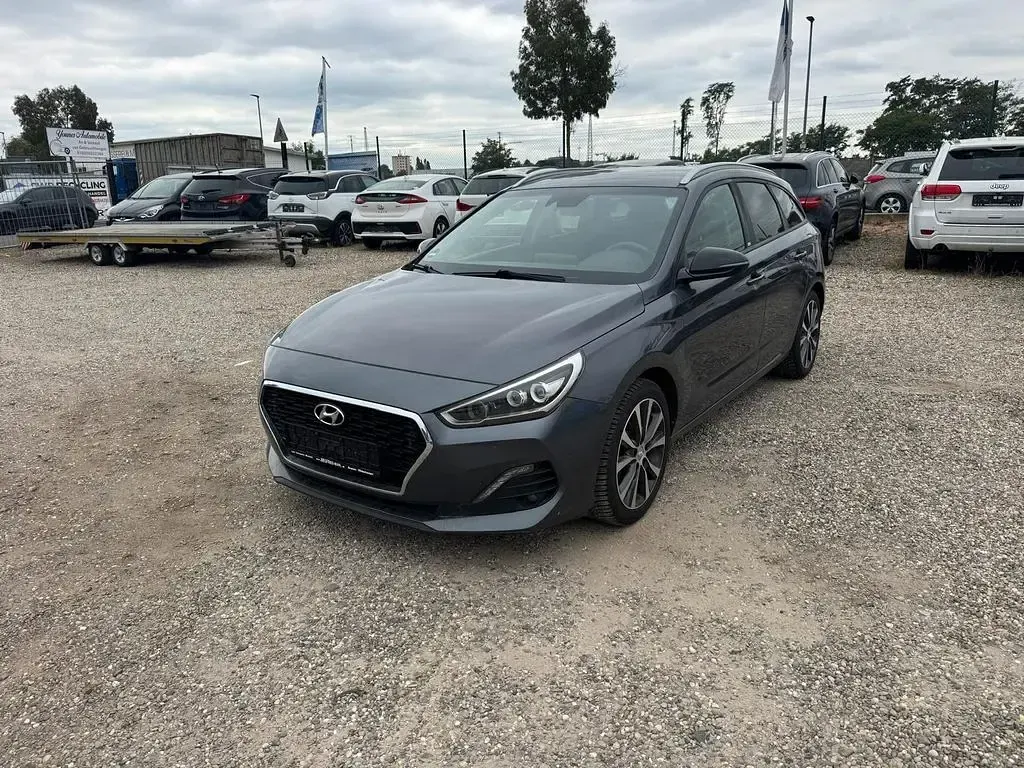 Gebraucht Hyundai i30 YES! 116 PS (85 kW) 2019 Grau Kombi