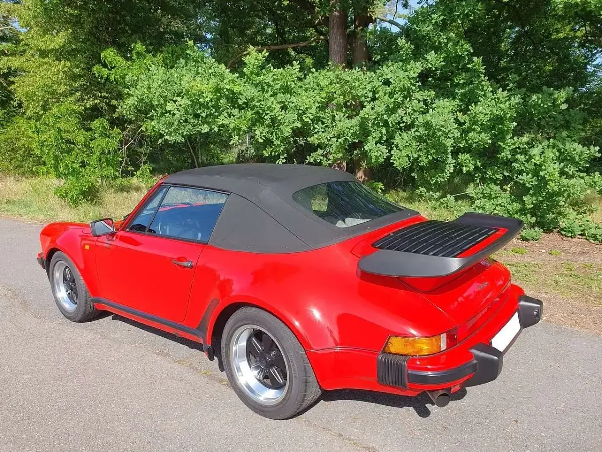 Gebraucht Porsche 911 Turbo Cabriolet 300 PS (220 kW) 1987 Rot Cabrio