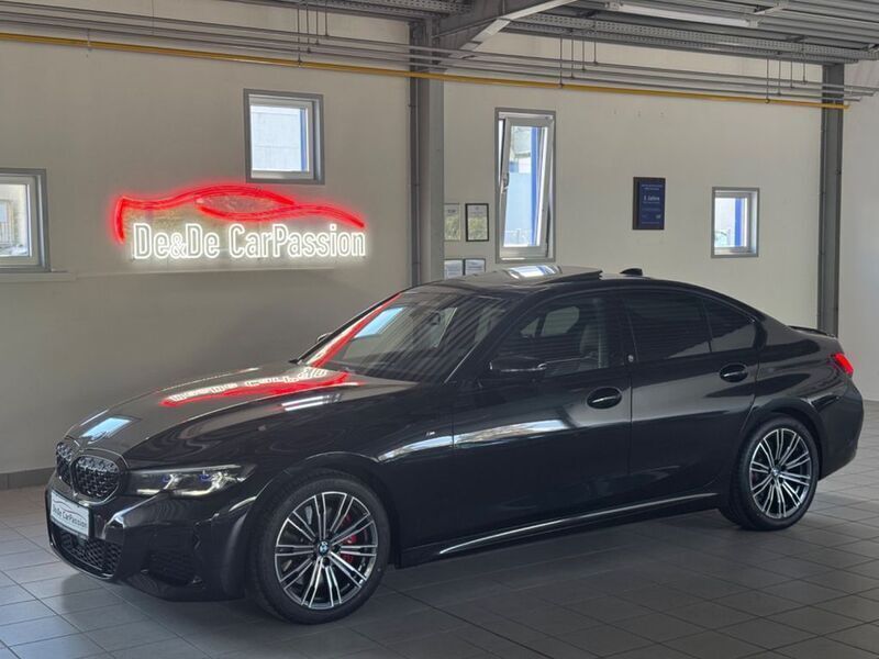 Black sapphire metallic Gebraucht 2020 BMW M340 M Performance Limousine | 46.700 € (Fairer Preis) - Bild 1/4