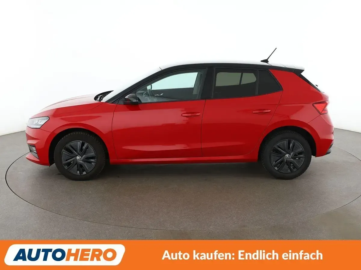 Gebraucht Skoda Fabia Ambition 110 PS (80 kW) 2022 Cervena velvet/velvet red Kleinwagen