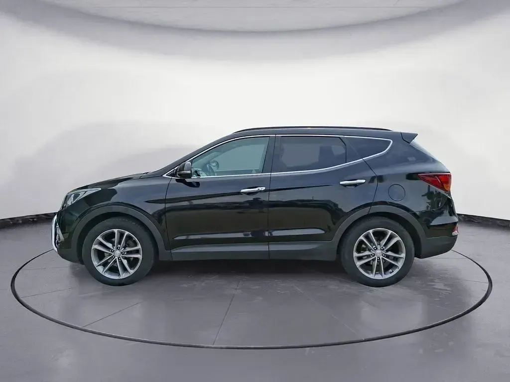 Gebraucht Hyundai Santa Fe Premium 200 PS (147 kW) 2017 Phantom black / mic SUV