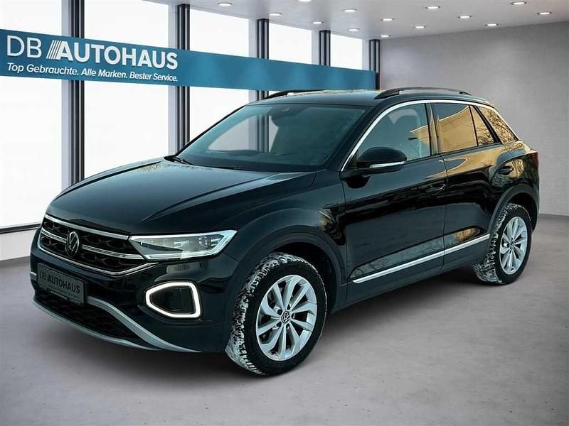 Schwarz Gebraucht 2024 VW T-Roc Style SUV | 28.190 € (Guter Preis) - Bild 1/4