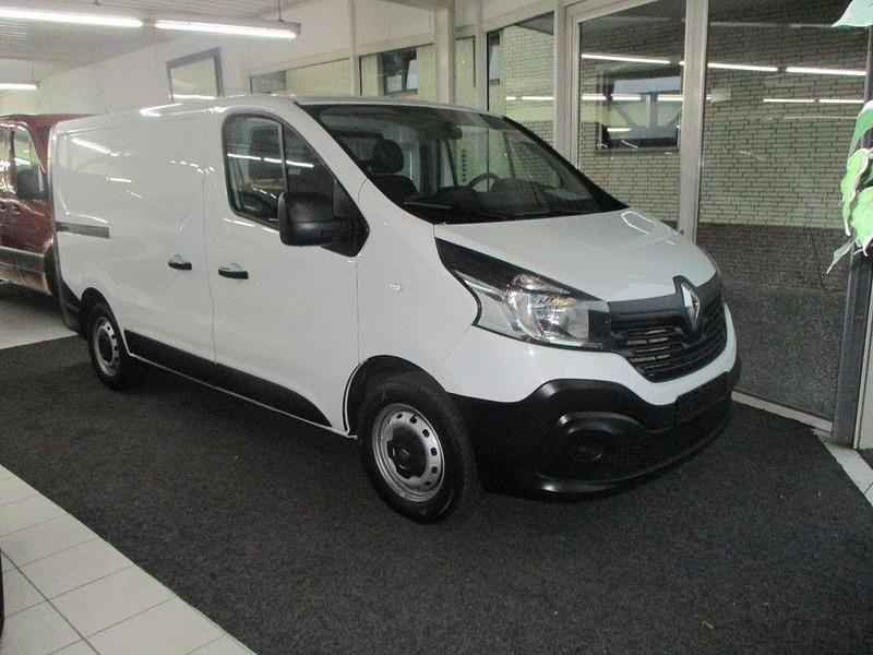 Weiß Gebraucht 2019 Renault Trafic Van | 19.999 € (Etwas zu teuer) - Bild 1/4