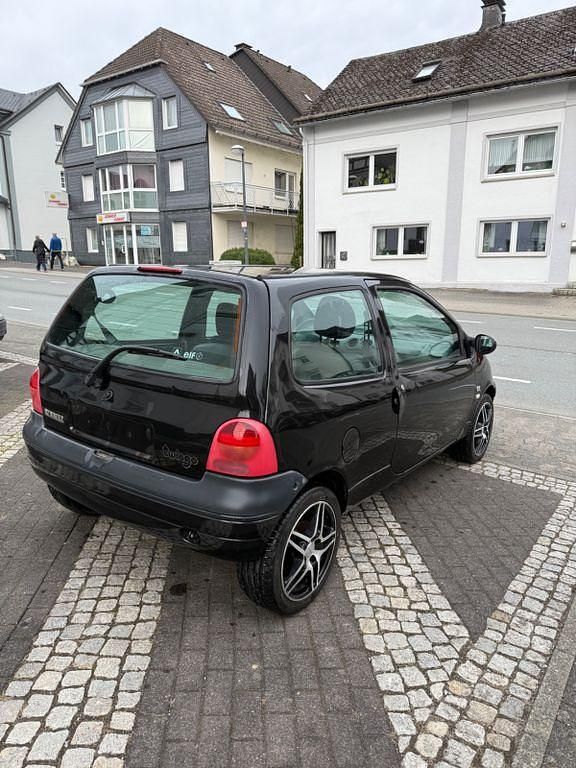 Gebraucht Renault Twingo 75 PS (55 kW) 2004 Schwarz Kleinwagen