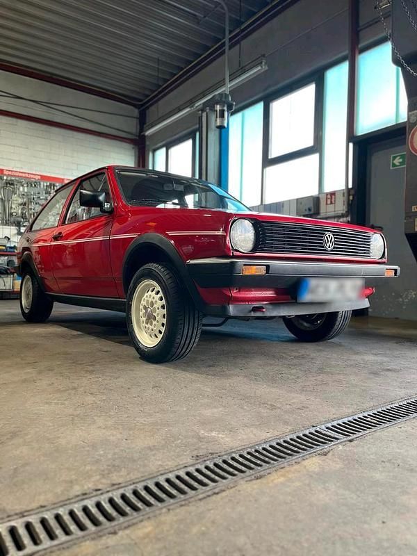 Gebraucht VW Polo 45 PS (33 kW) 1987 Rot Coupé