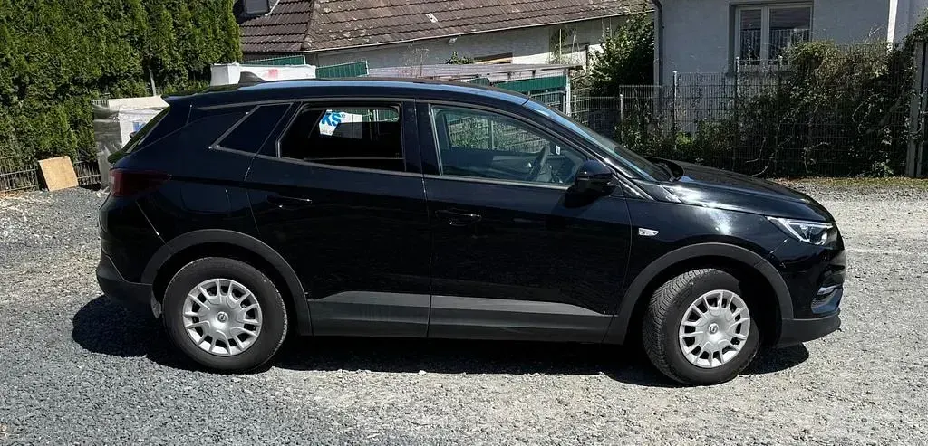 Gebraucht Opel Grandland X Selection 131 PS (96 kW) 2017 Schwarz SUV