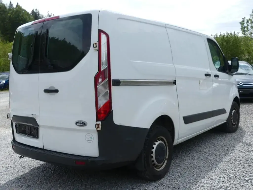 Gebraucht Ford Transit Custom 101 PS (74 kW) 2013 Weiß Van / Kleinbus