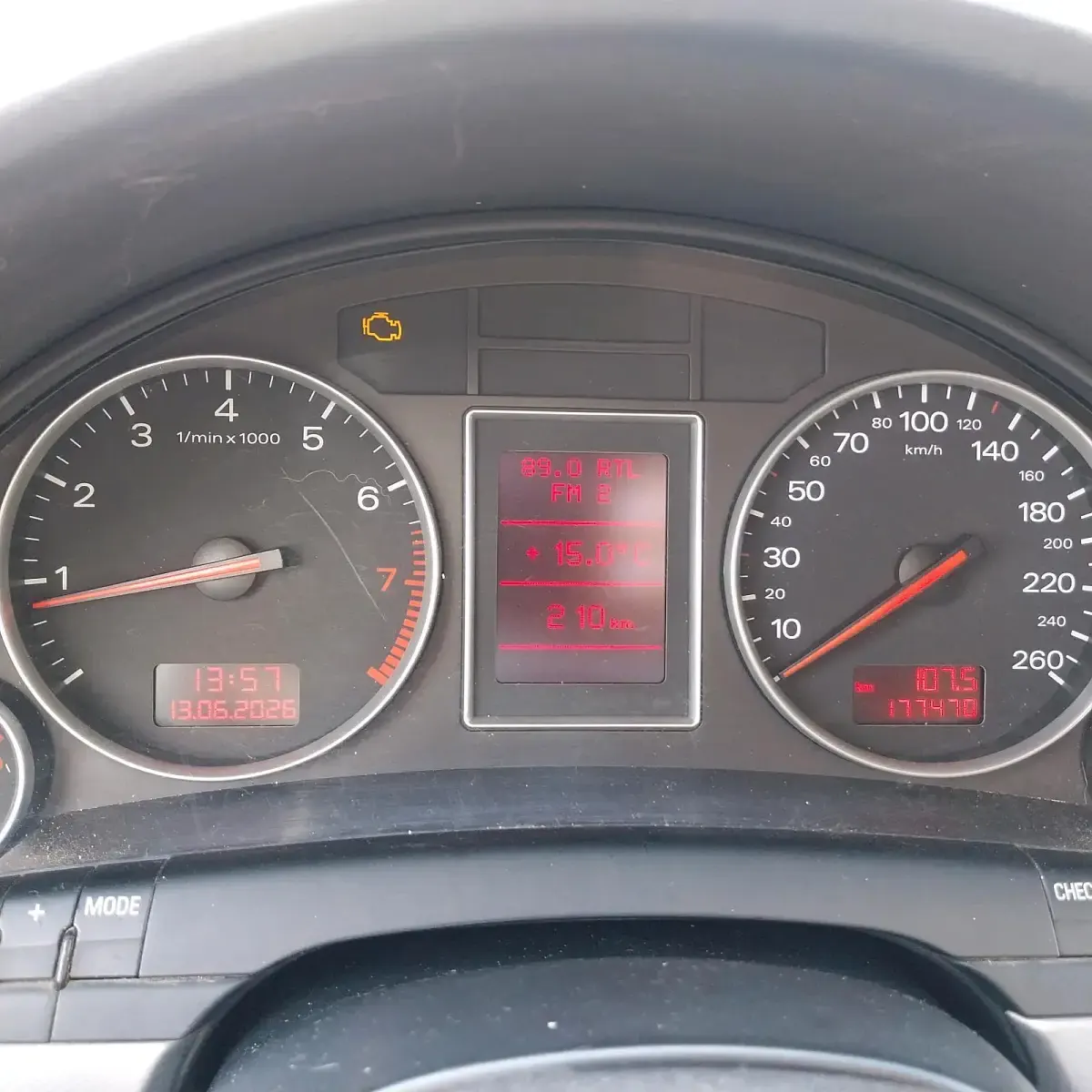 Gebraucht Audi A4 220 PS (161 kW) 2001 Grau Limousine
