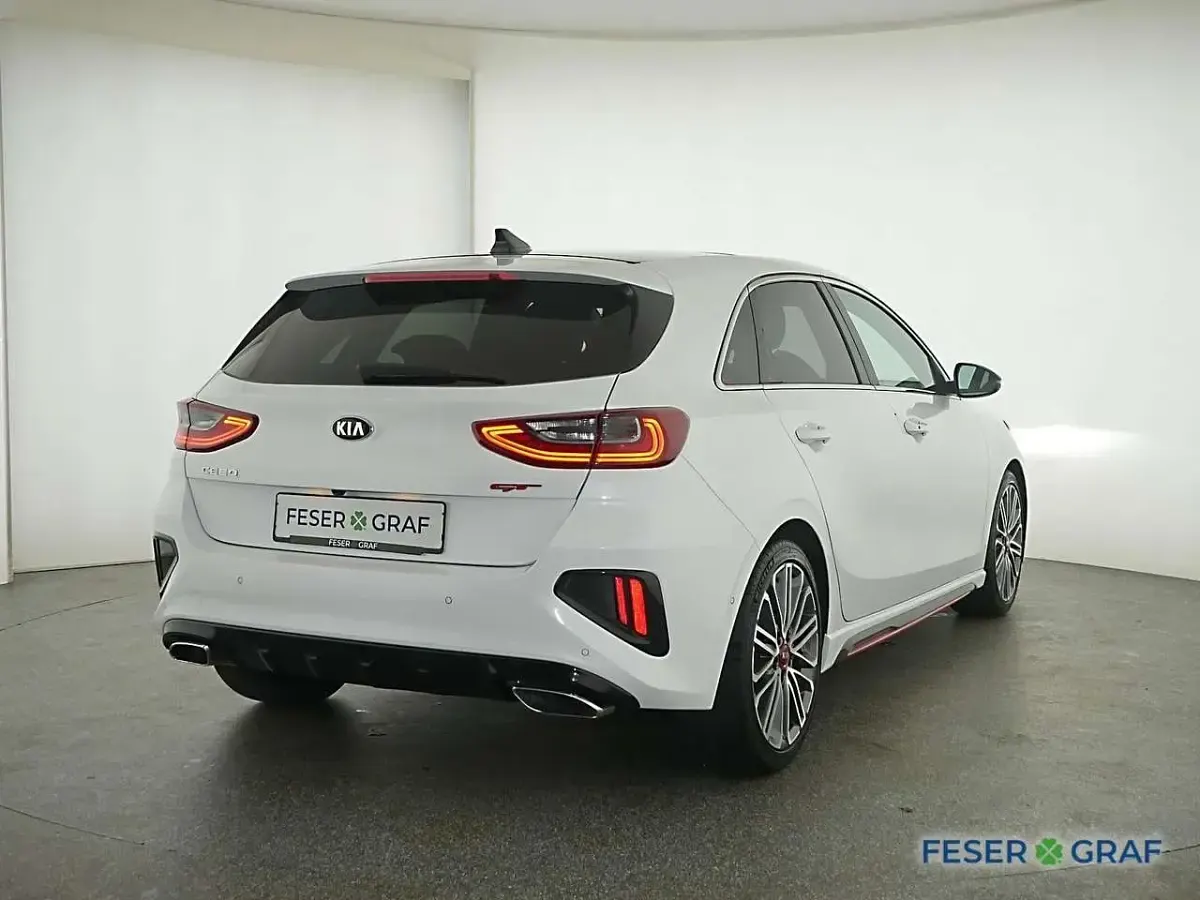Gebraucht Kia Ceed GT GT 204 PS (150 kW) 2020 Weiß Limousine