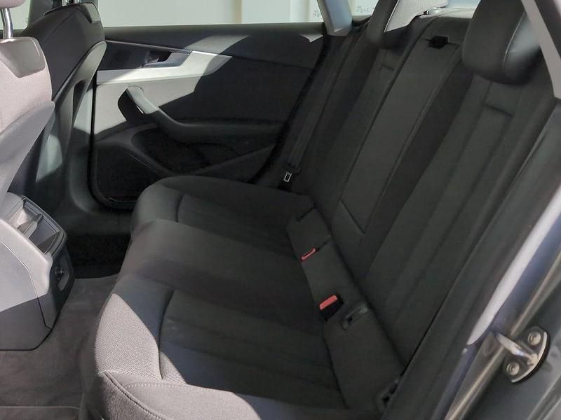 Gebraucht Audi A5 Sportback 150 PS (110 kW) 2019 Grau Kleinwagen