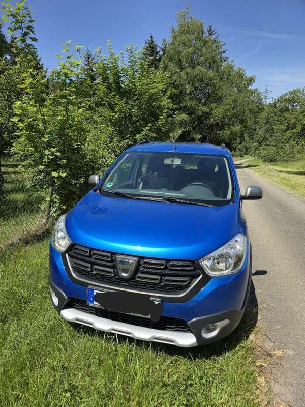 Gebraucht 2018 Dacia Lodgy Stepway Van / Kleinbus | 12.000 € (Etwas zu teuer) - Bild 1/4