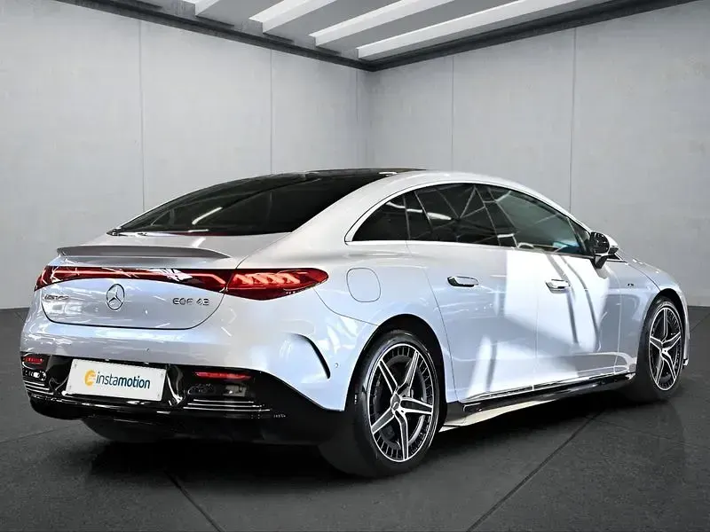 Gebraucht Mercedes EQE AMG 43 AMG 350 kW (476 PS) 2025 Silber Limousine