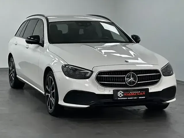 Gebraucht Mercedes E400 Night 330 PS (242 kW) 2020 Weiß Limousine
