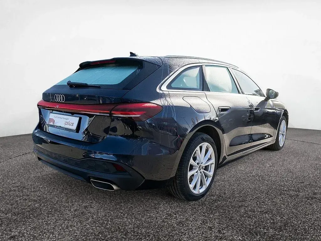 Gebraucht Audi A5 Sport 204 PS (150 kW) 2025 Firmamentblau metallic Kombi
