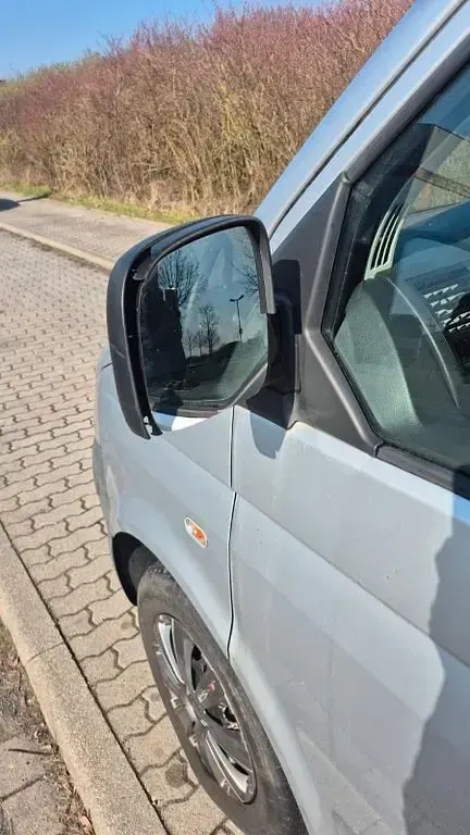Gebraucht VW Caravelle 131 PS (96 kW) 2009 Silber Van