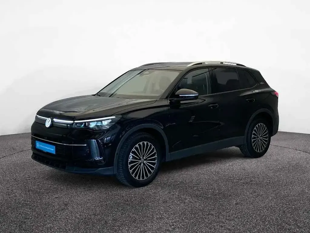 Gebraucht VW Tiguan Goal 131 PS (96 kW) 2025 Schwarz SUV