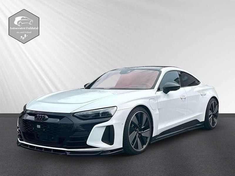 Second-hand Audi e-tron GT quattro 439 kW (598 CP) 2022 Alb Berlinǎ