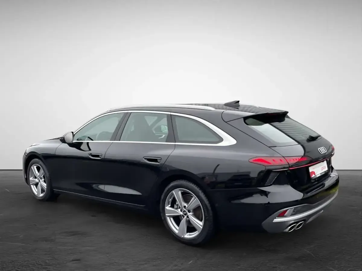 Gebraucht Audi A6 Design 204 PS (150 kW) 2025 Mythosschwarz metallic Kombi