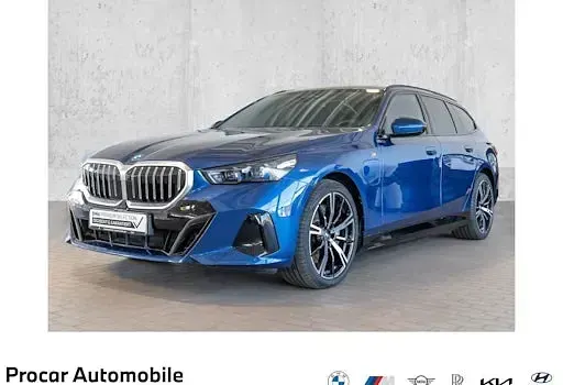 Gebraucht BMW 550e M Sport 489 PS (359 kW) 2025 Kombi