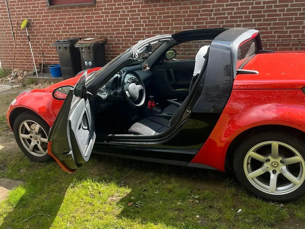 Gebraucht Smart Roadster 61 PS (44 kW) 2006 Rot Cabrio