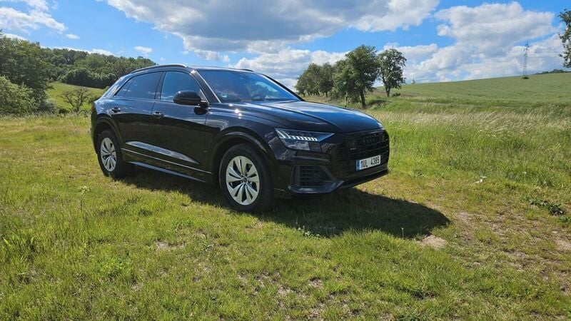 Schwarz Gebraucht 2023 Audi Q8 SUV | 57.290 € (Superpreis) - Bild 1/4
