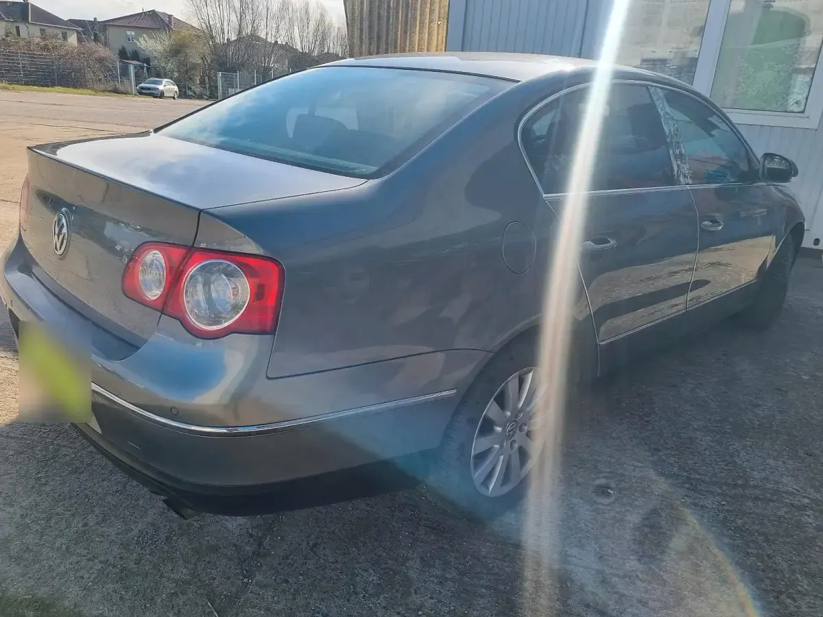 Gebraucht VW Passat 150 PS (110 kW) 2005 Limousine