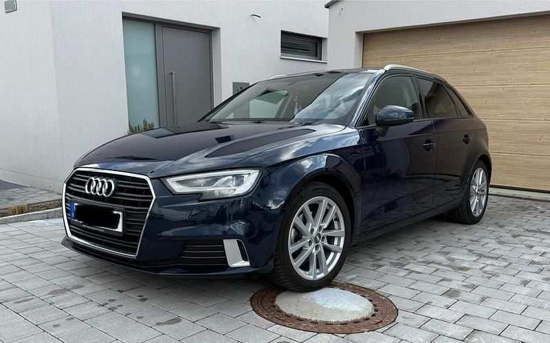 Gebraucht Audi A3 150 PS (110 kW) 2016 Blau Kombi